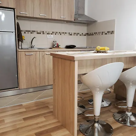La Vlachs Apartament